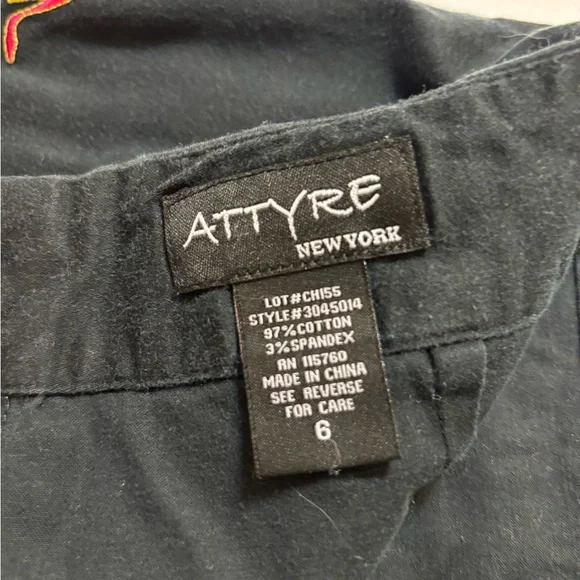 Black Mini Skirt/Skort  by Attyre New York Size 6 High Heels - Picture 4 of 10